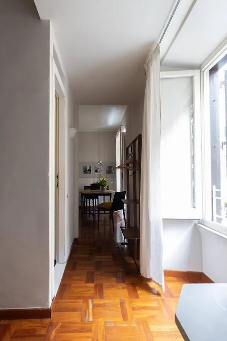 La Dolce Vita - Old Testaccio Authentic District Róma Apartman